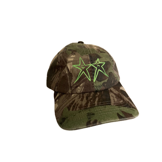 Camo star friends hat